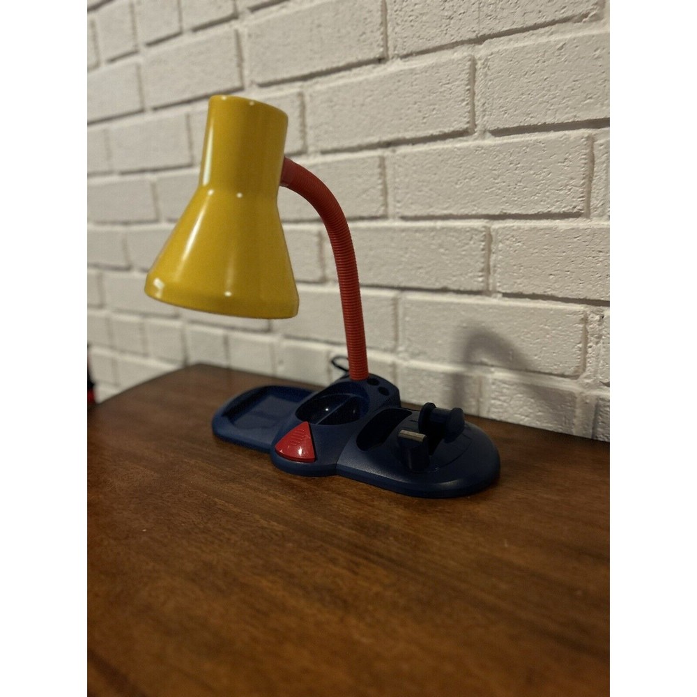 Vintage Memphis Style Lamp W/ Desk Organizer (works)